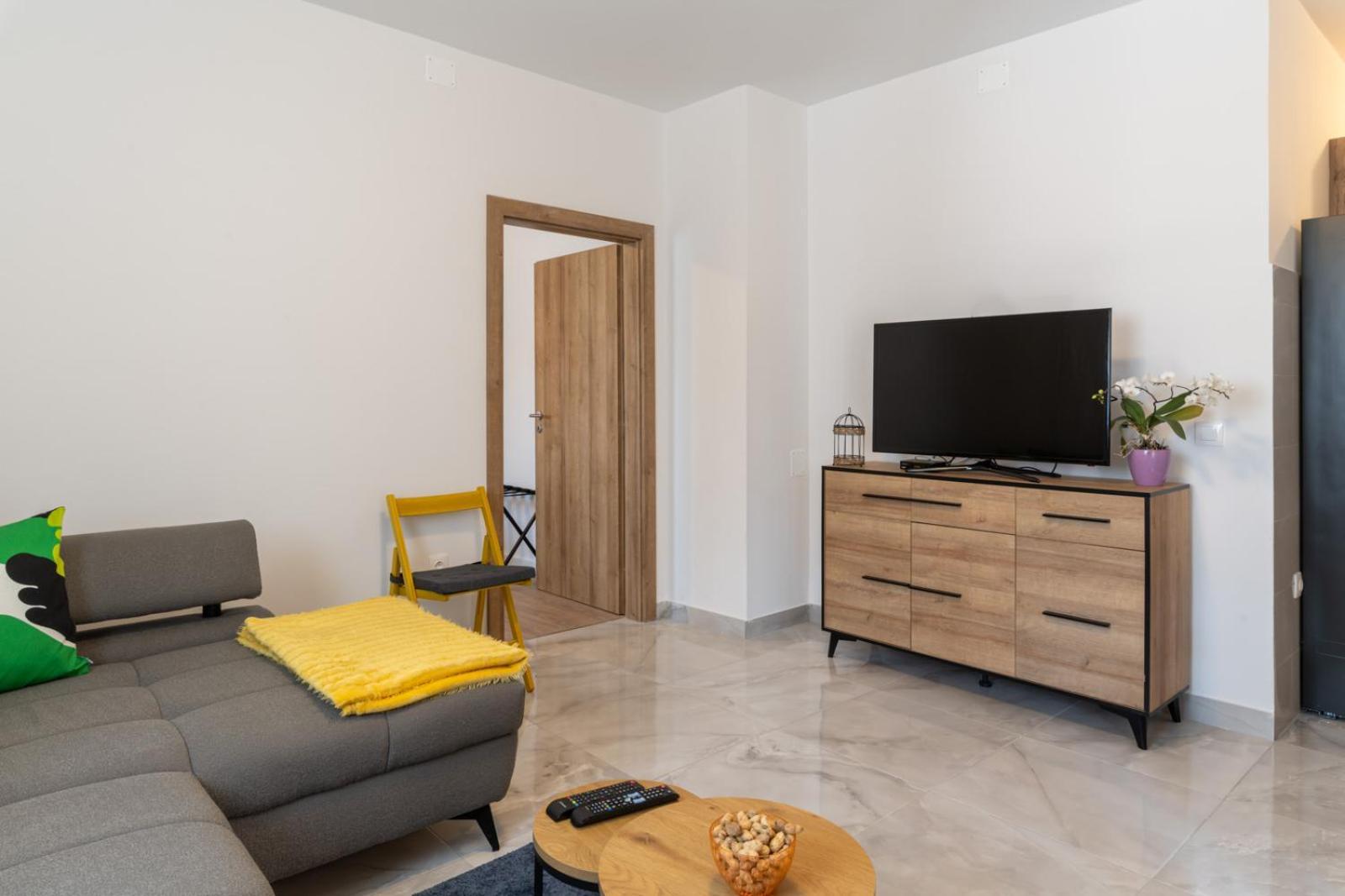 Apartman Jabuka - Free Parking Karlovac Εξωτερικό φωτογραφία