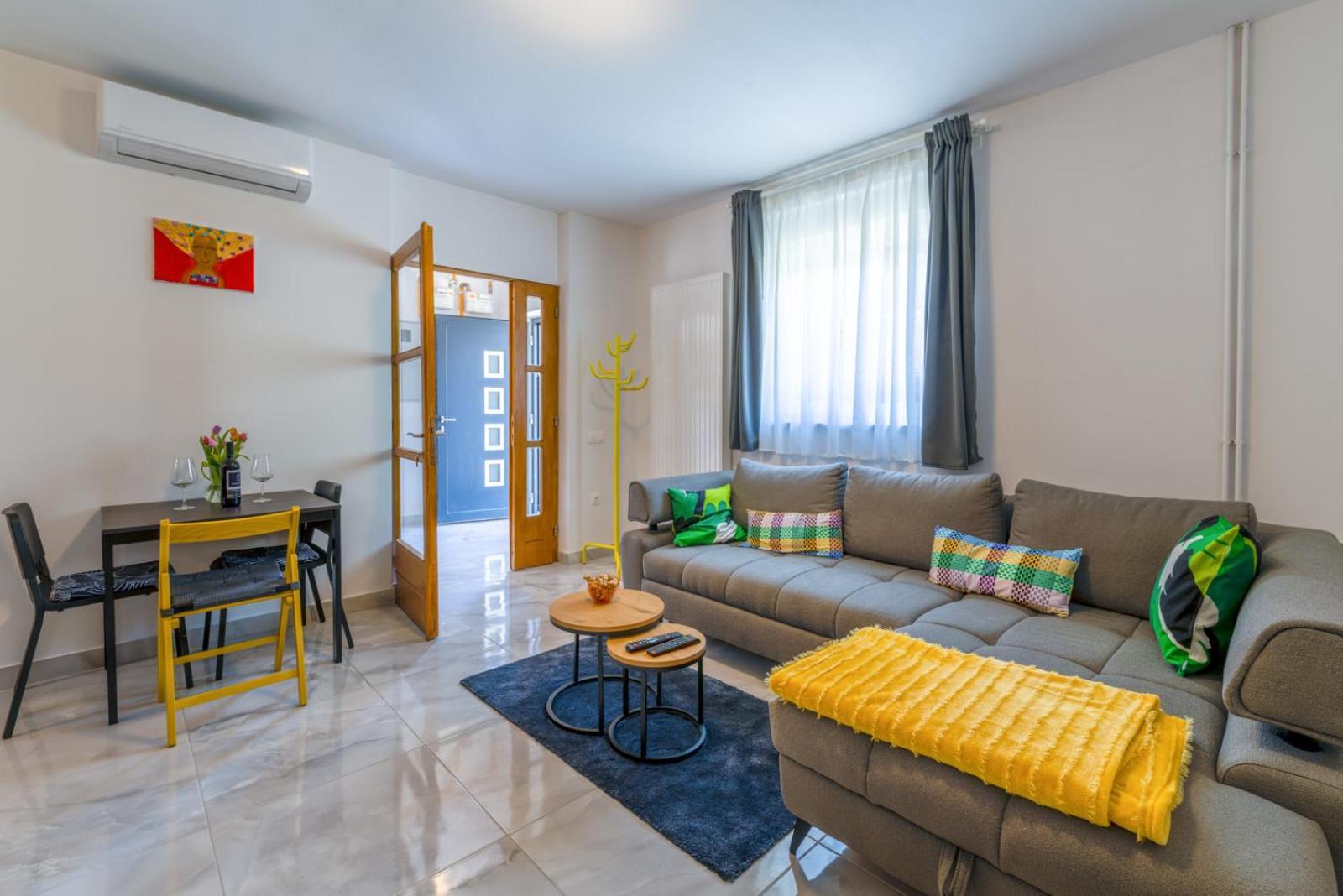 Apartman Jabuka - Free Parking Karlovac Εξωτερικό φωτογραφία